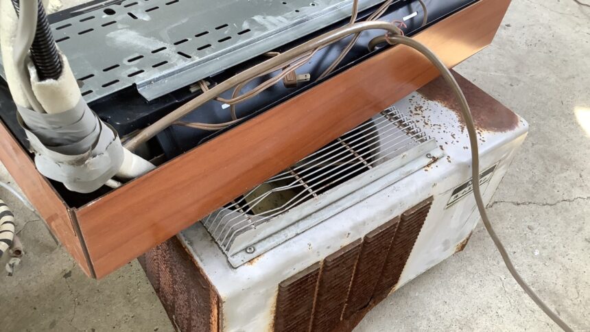 兵庫県赤穂市で取り外し回収から処分までしたエアコン