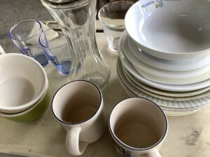兵庫県姫路市で引き取り回収から処分までした食器