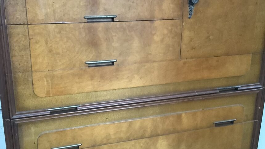 兵庫県たつの市で引き取り回収から処分までしたタンス